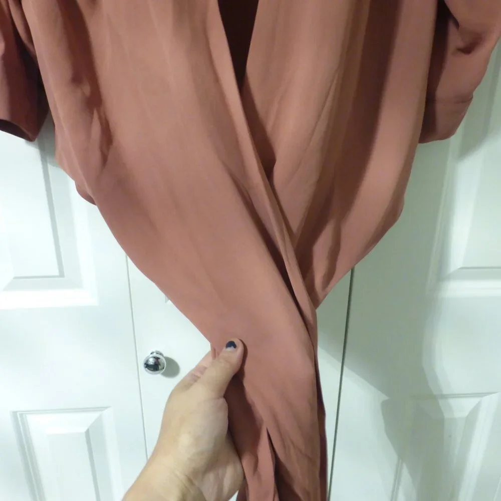 FOREVER 21 rosy pink three quarter sleeve oversized v-neck blouse - Picture 11 of 11